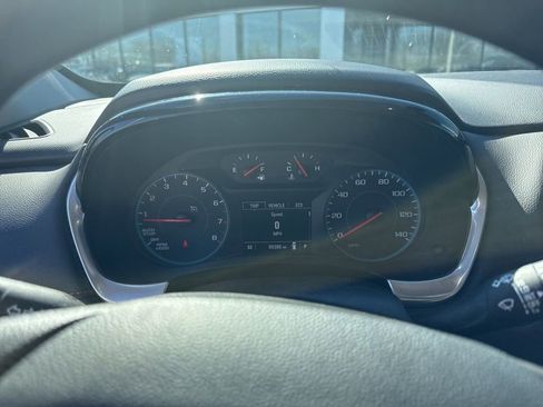 Used 2021 Chevrolet Traverse LS image 7