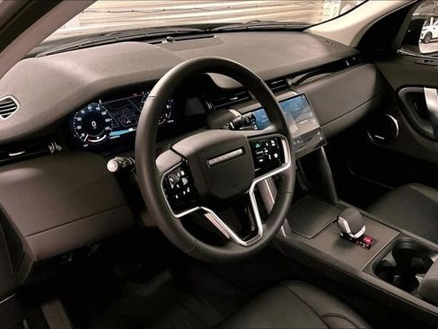 Certified 2025 Land Rover Discovery Sport S image 24