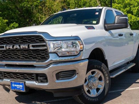 Used 2024 RAM 2500 Tradesman w/ Chrome Appearance Group AWD/4WD image 1