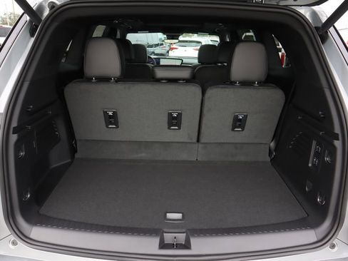 New 2026 Buick Enclave Avenir w/ Super Cruise Package image 22