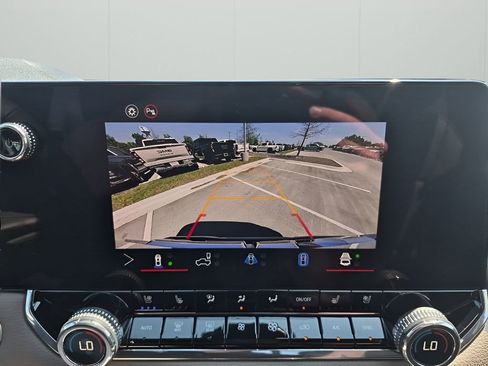 New 2026 GMC Canyon Denali image 41