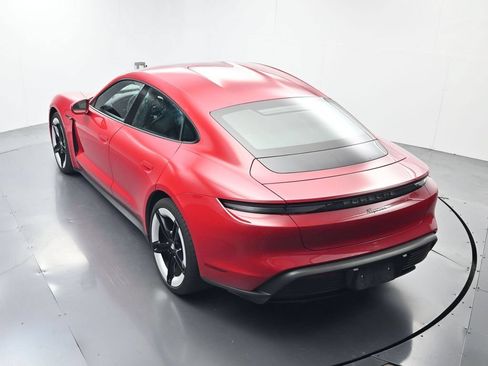 Used 2025 Porsche Taycan RWD image 32