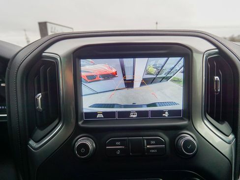 Used 2022 Chevrolet Silverado 3500 LT w/ Convenience Package AWD/4WD image 27