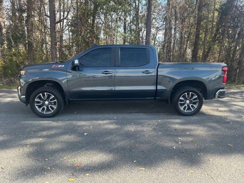 Used 2020 Chevrolet Silverado 1500 LT w/ All-Star Edition image 2