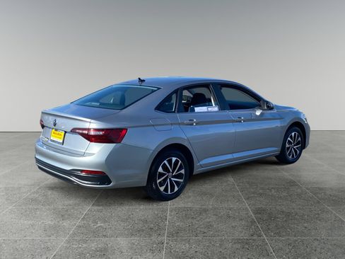 Used 2024 Volkswagen Jetta S FWD image 5