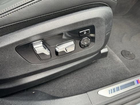 Used 2026 BMW X6 M60i image 31
