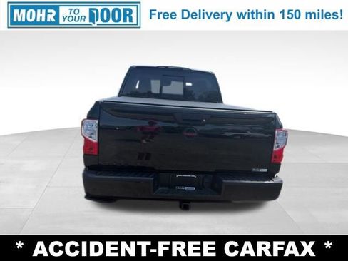 Used 2020 Nissan Titan SV w/ SV Convenience Package image 4