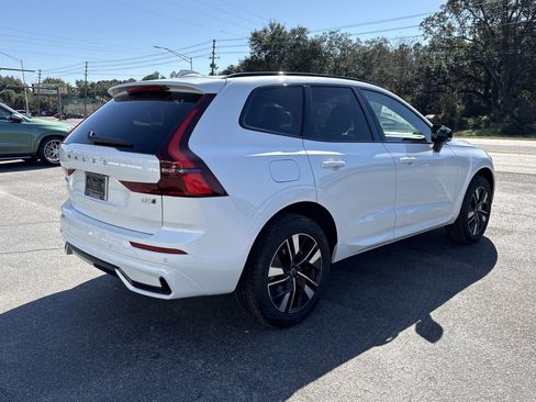New 2026 Volvo XC60 B5 Core w/ Climate Package image 5