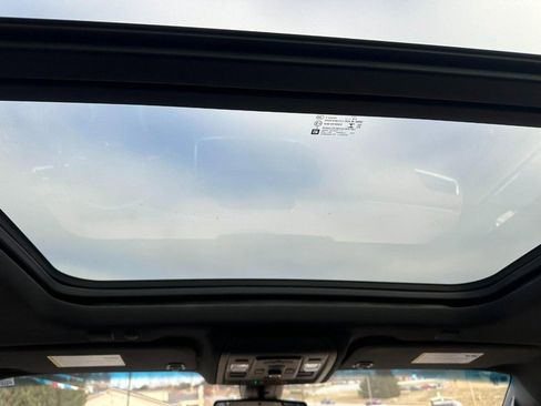 Used 2021 Chevrolet Tahoe Premier image 13