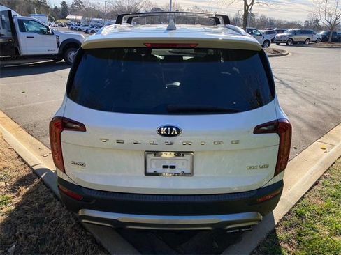 Used 2020 Kia Telluride SX w/ Towing Package image 32