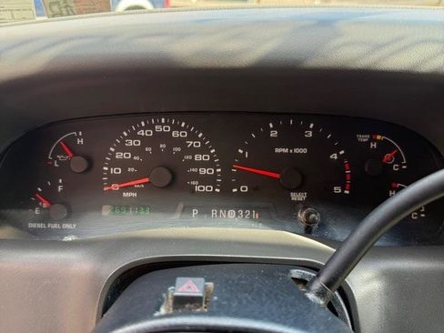Used 2004 Ford F250 XL image 13