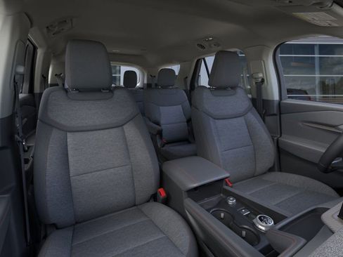 New 2026 Ford Explorer Active RWD image 11