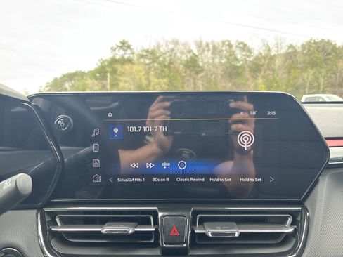 New 2026 Chevrolet TrailBlazer RS w/ Driver Confidence Package AWD/4WD image 19