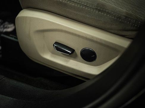 Used 2018 Ford Explorer 4WD image 15