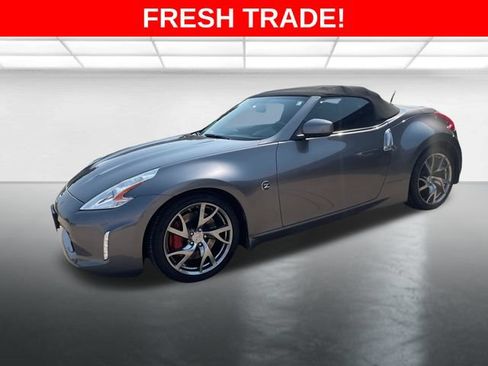 Used 2013 Nissan 370Z Touring w/ Sport Pkg RWD image 1