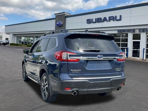 Certified 2024 Subaru Ascent Touring AWD/4WD image 5