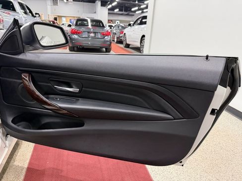 Used 2014 BMW 428i Convertible image 28