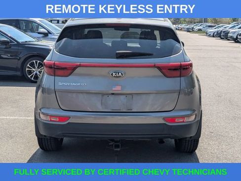 Used 2018 Kia Sportage LX image 5