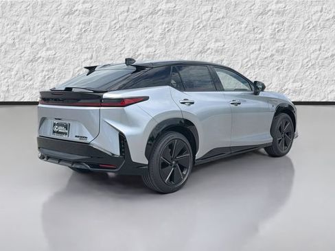 New 2026 Lexus RZ 450e AWD w/ Luxury Package image 3