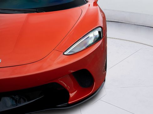 Used 2023 McLaren GT RWD image 21