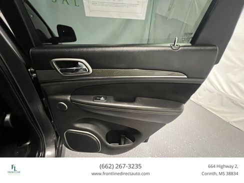 Used 2017 Jeep Grand Cherokee SRT w/ Trailer Tow Group IV AWD/4WD image 23