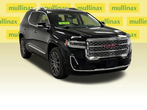 Used 2023 GMC Acadia Denali w/ Black Diamond Edition FWD image 3