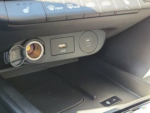 Certified 2025 Hyundai Elantra N FWD image 26