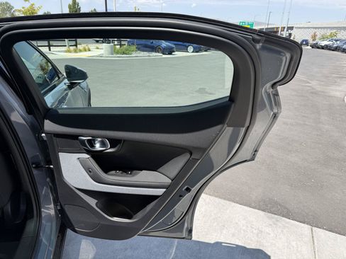 Used 2022 Polestar Polestar 2 w/ Plus Package AWD/4WD image 18