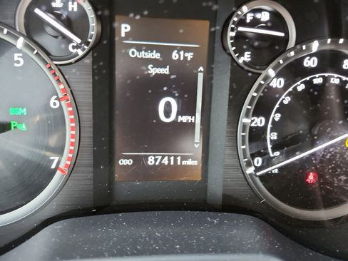 Used 2021 Lexus GX 460 Premium image 10