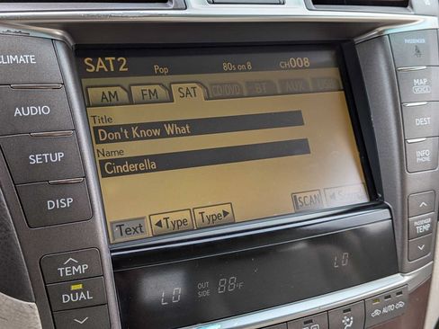 Used 2012 Lexus LS 460 AWD image 26