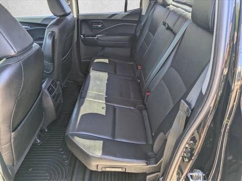 Used 2018 Honda Ridgeline RTL image 17