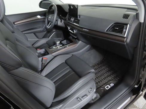 Used 2025 Audi Q5 2.0T Premium Plus w/ Premium Plus Package AWD/4WD image 18