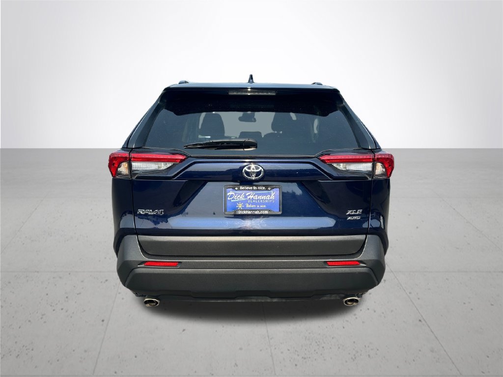 Used 2025 Toyota RAV4 XLE AWD/4WD image 8