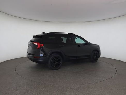 Used 2022 GMC Terrain SLE w/ Driver Convenience Package FWD image 20