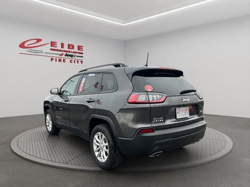 Used 2022 Jeep Cherokee Latitude Lux image 4