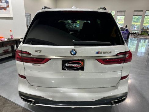 Used 2020 BMW X7 M50i w/ Dynamic Handling Package AWD/4WD image 27
