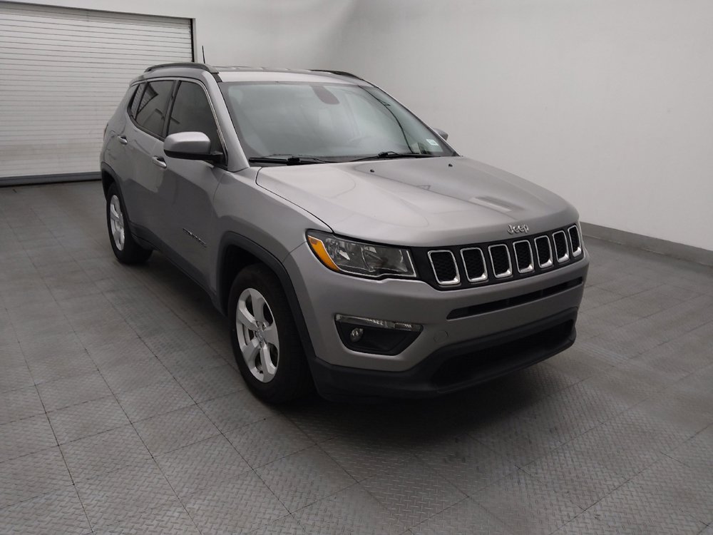 Used 2019 Jeep Compass Latitude w/ Popular Equipment Group FWD image 13