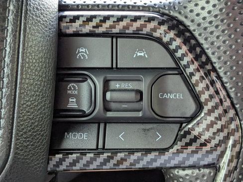 Used 2025 Toyota Tacoma SR5 RWD image 17