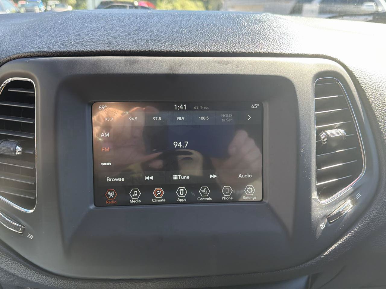 Used 2019 Jeep Compass Sport w/ Cold Weather Group AWD/4WD image 24