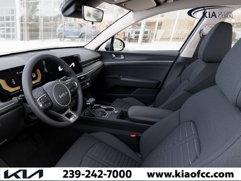 New 2026 Kia K5 LXS FWD image 17
