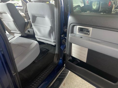 Used 2011 Ford F150 XLT w/ XLT Chrome Pkg image 17