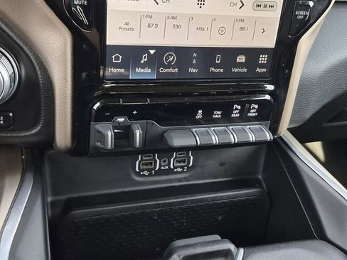 Used 2022 RAM 1500 Laramie image 42