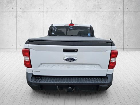 Used 2022 Ford Maverick Lariat w/ Lariat Luxury Package FWD image 6