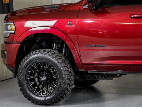 Used 2020 RAM 2500 Laramie w/ Night Edition AWD/4WD image 13