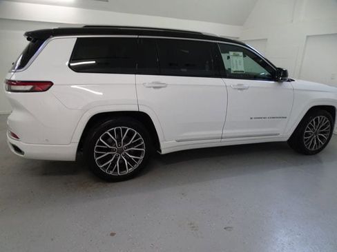 Certified 2023 Jeep Grand Cherokee L Summit AWD/4WD image 26