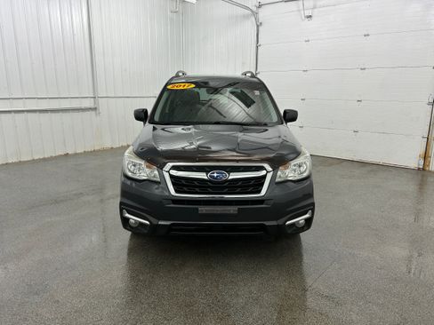 Used 2017 Subaru Forester 2.5i Limited w/ Popular Package #2 AWD/4WD image 14