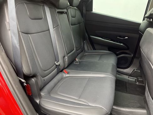 Used 2025 Hyundai Tucson Limited AWD/4WD image 22