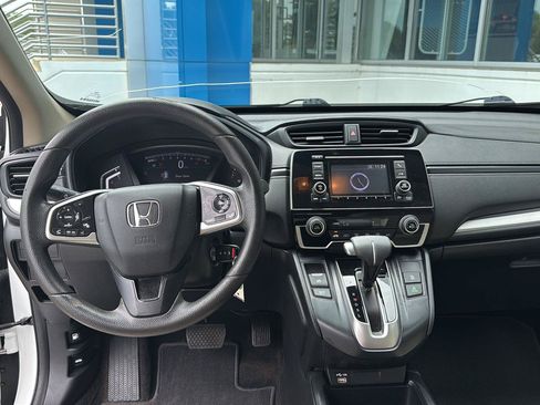 Used 2020 Honda CR-V LX image 9