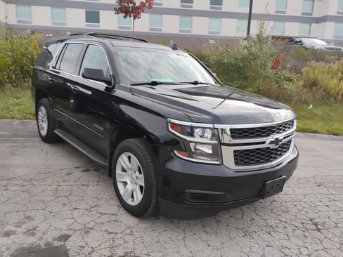 Used 2017 Chevrolet Tahoe LS w/ All-Season Package image 19