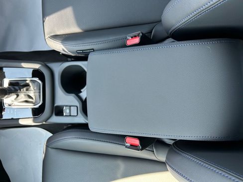 New 2025 Subaru Forester Limited image 25